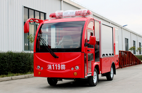 Le micro camion de pompiers électrique est devenu la barrière la plus puissante pour la sécurité incendie à la base